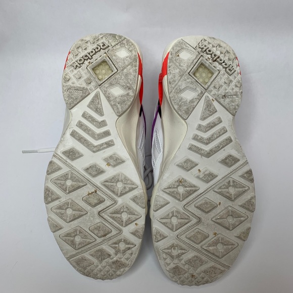 Reebok - Picture 3 of 3